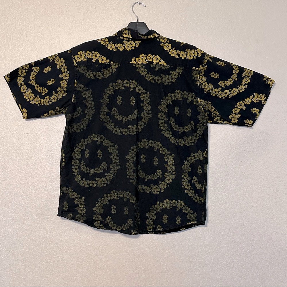☀️ Chinatown Market Smiley Floral Shirt - Picture 4 of 8